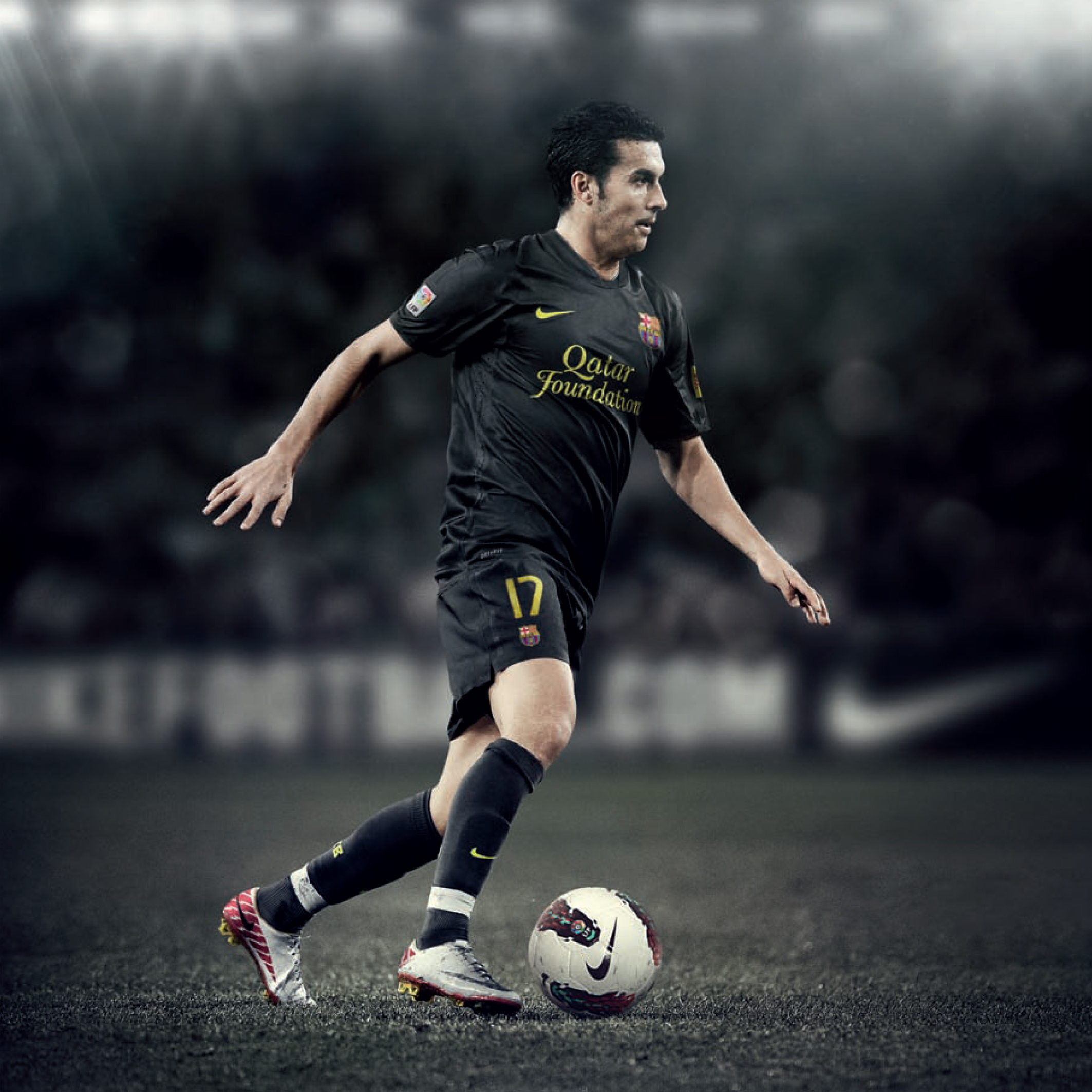 Barcelona Away Kit 2011/12 - Little Kids with David Villa 7 printing.