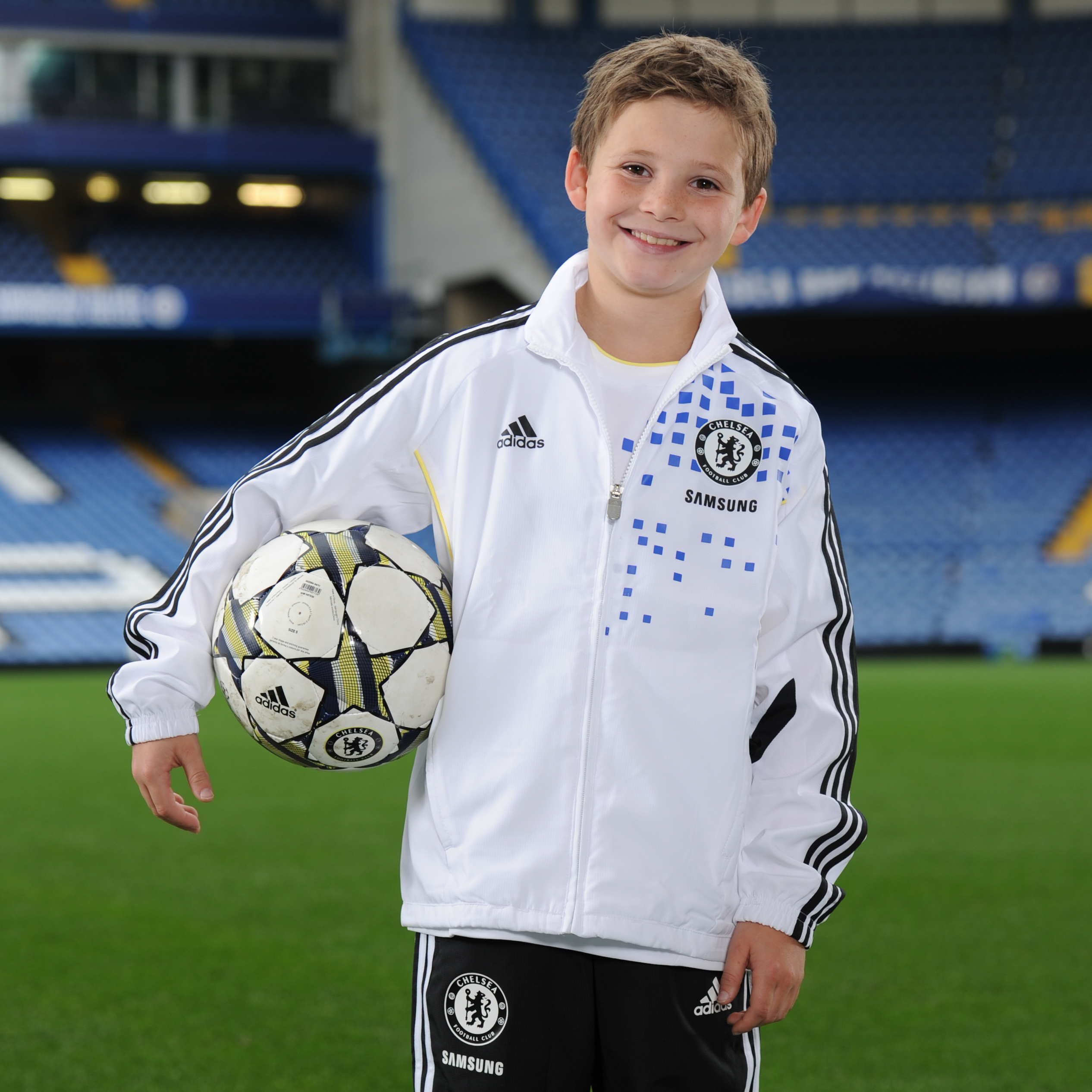 Chelsea Training Presentation Jacket WhiteBlackIntense Lemons Kids