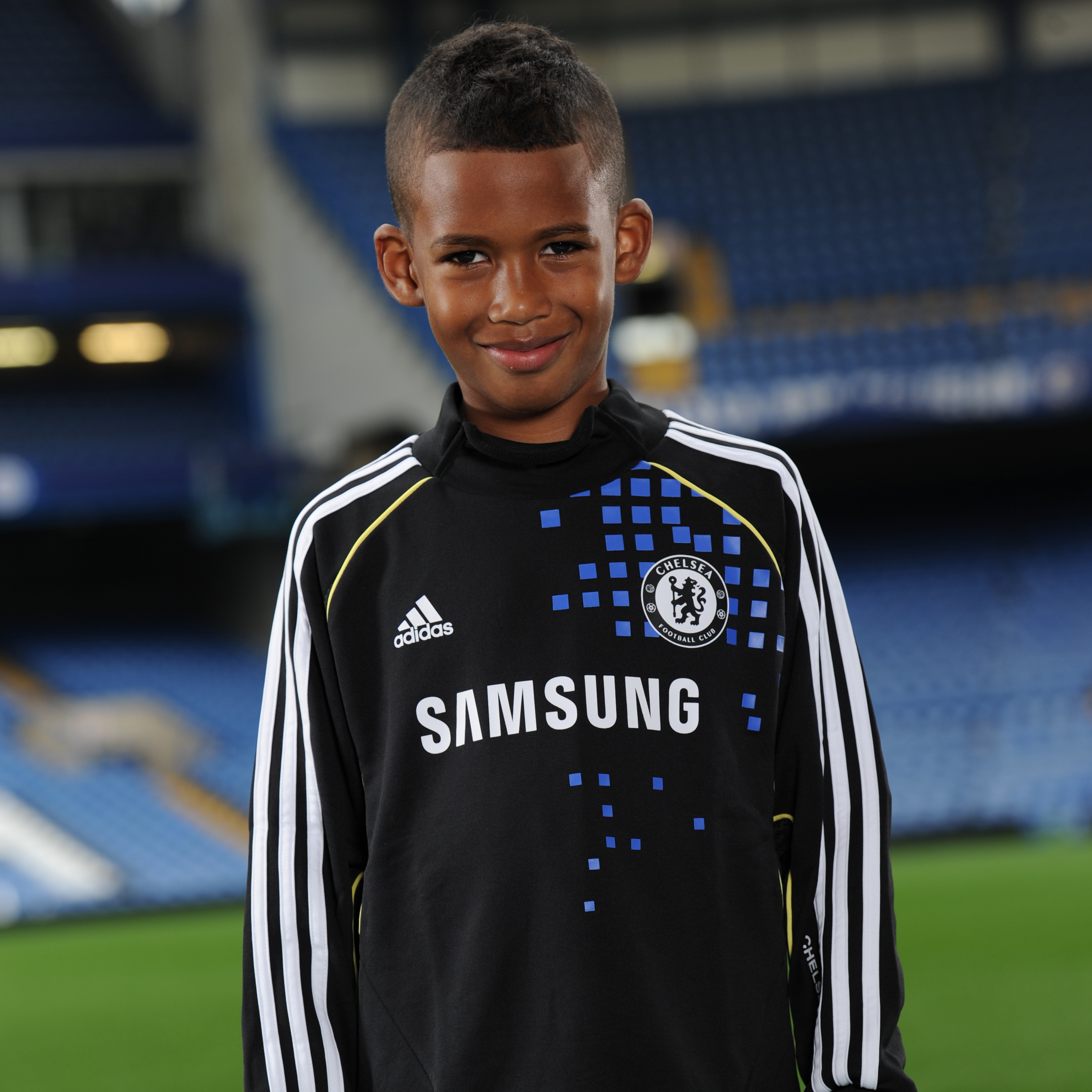 Chelsea Training Sweat Top BlackWhiteIntense LemonsReflex Blue Kids