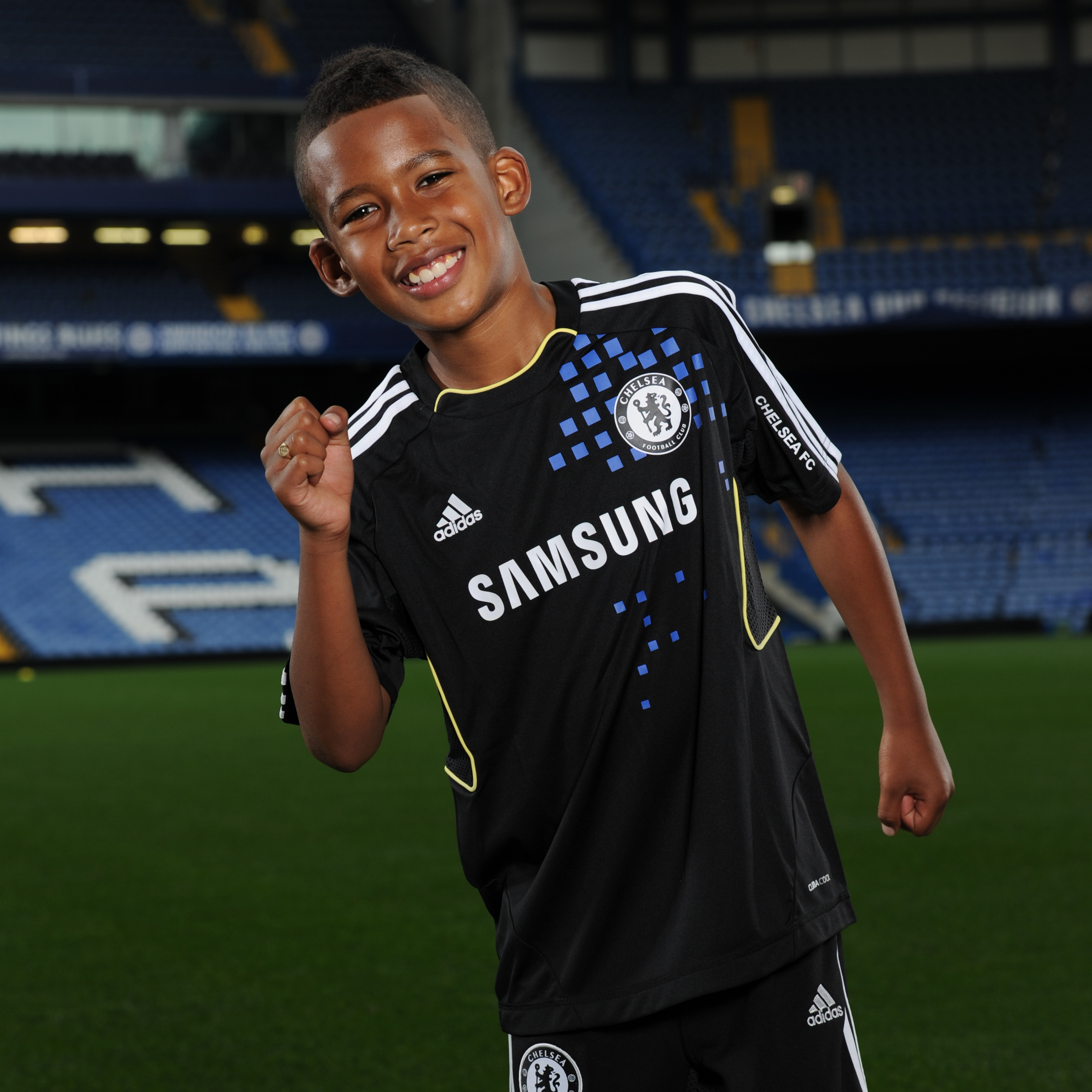 Chelsea Training T Shirt BlackWhiteIntense LemonsReflex Blue Kids