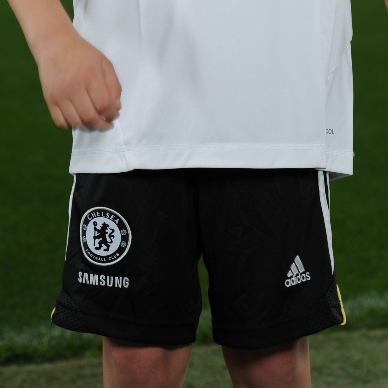 Chelsea Training Short BlackWhiteIntense Lemons Kids