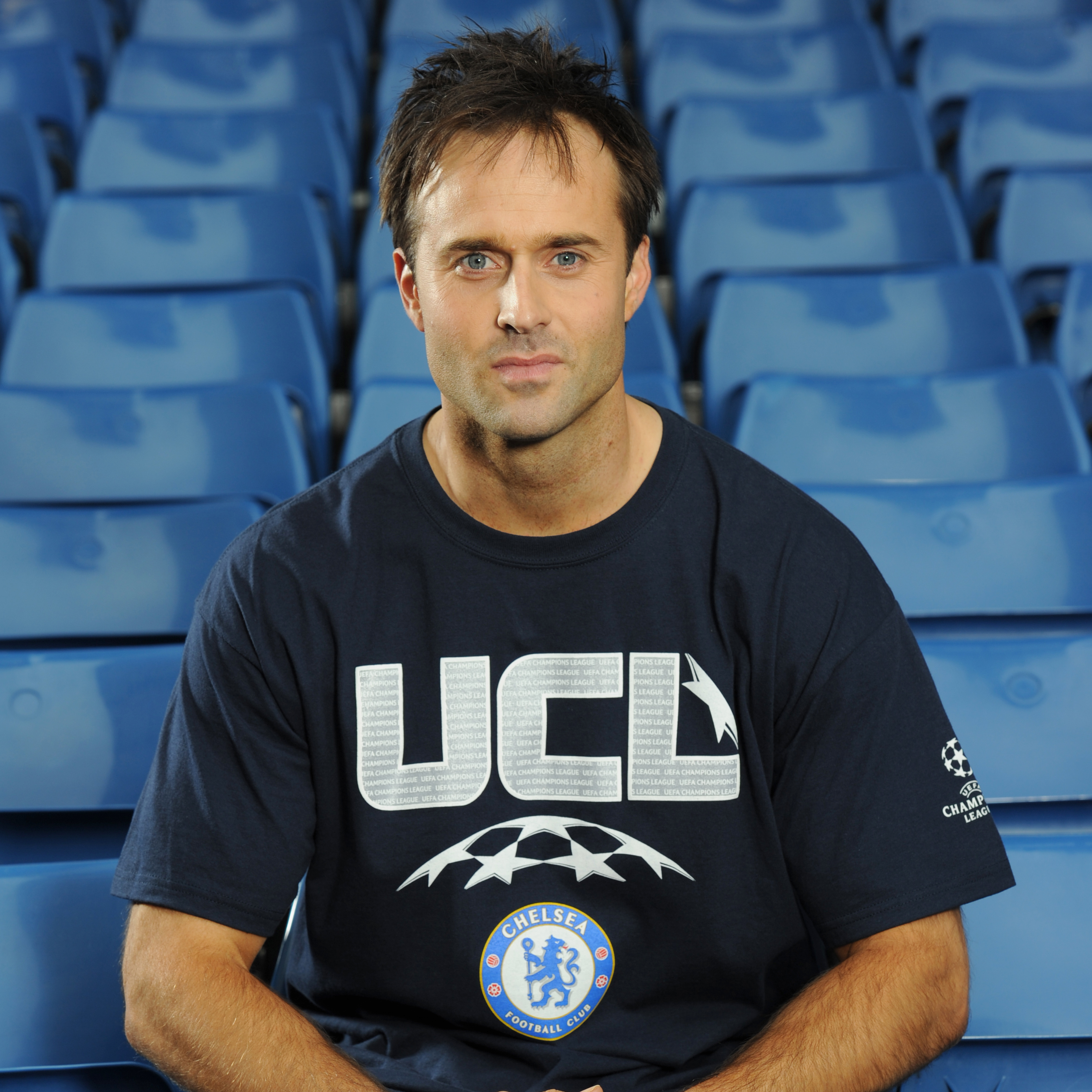 Chelsea UEFA Champions League Raised Print T-Shirt - Navy