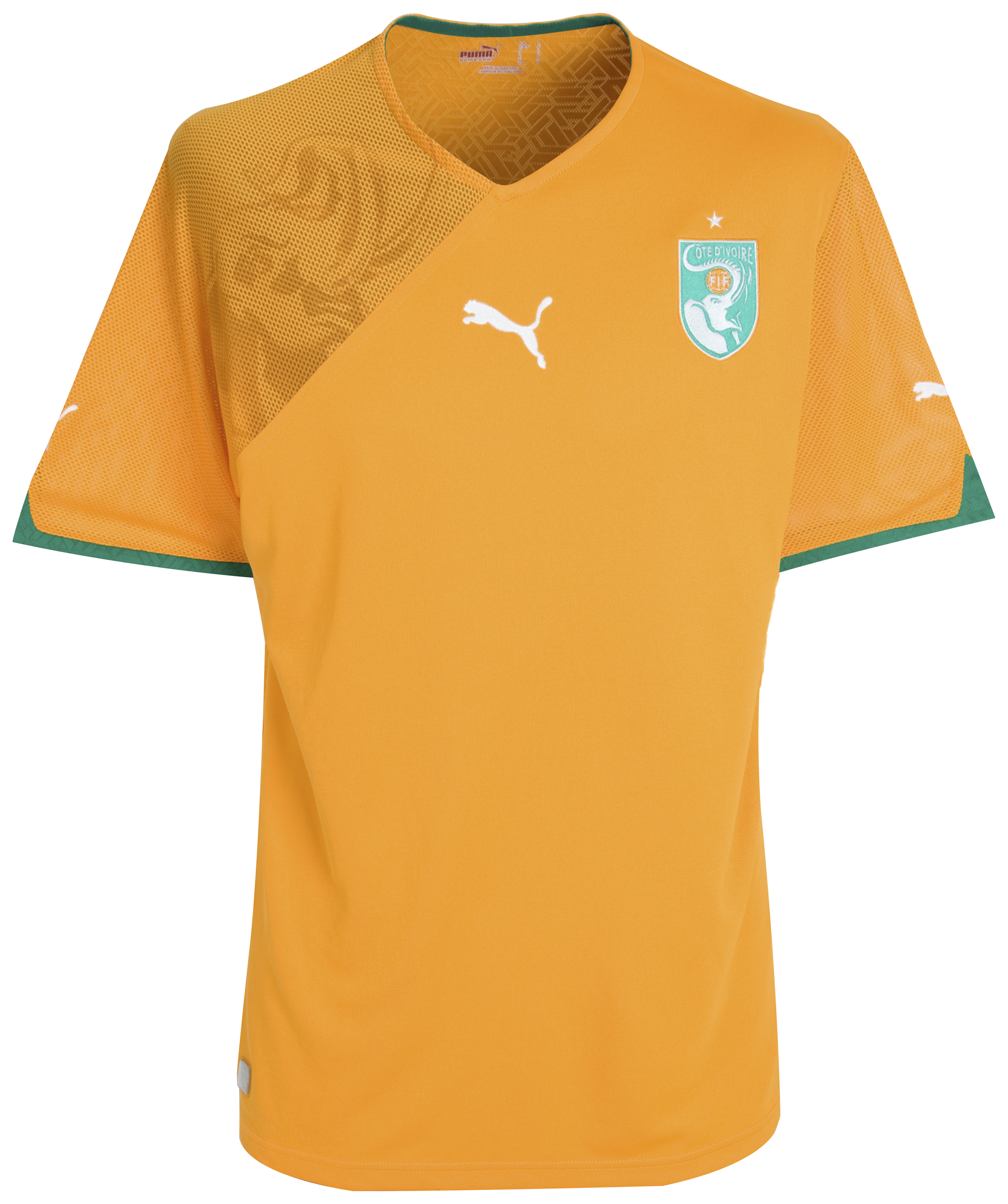 الملابس الخاصة بالمنتخبات في كأس العالم (جنوب أفريقيا 2010) Kb-60875